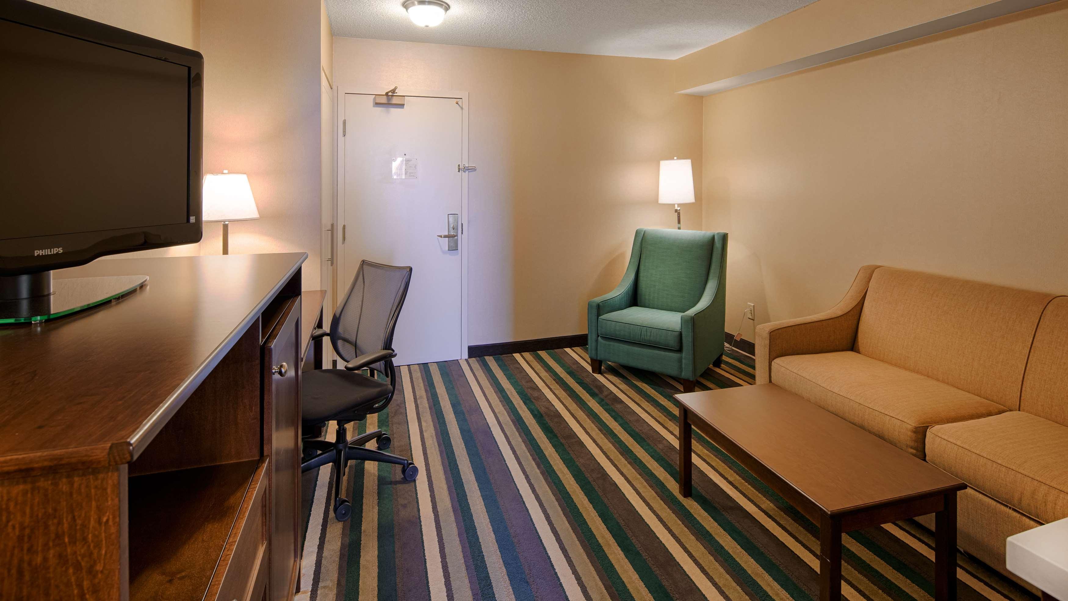Best Western Plus Winnipeg Airport Hotel Kültér fotó