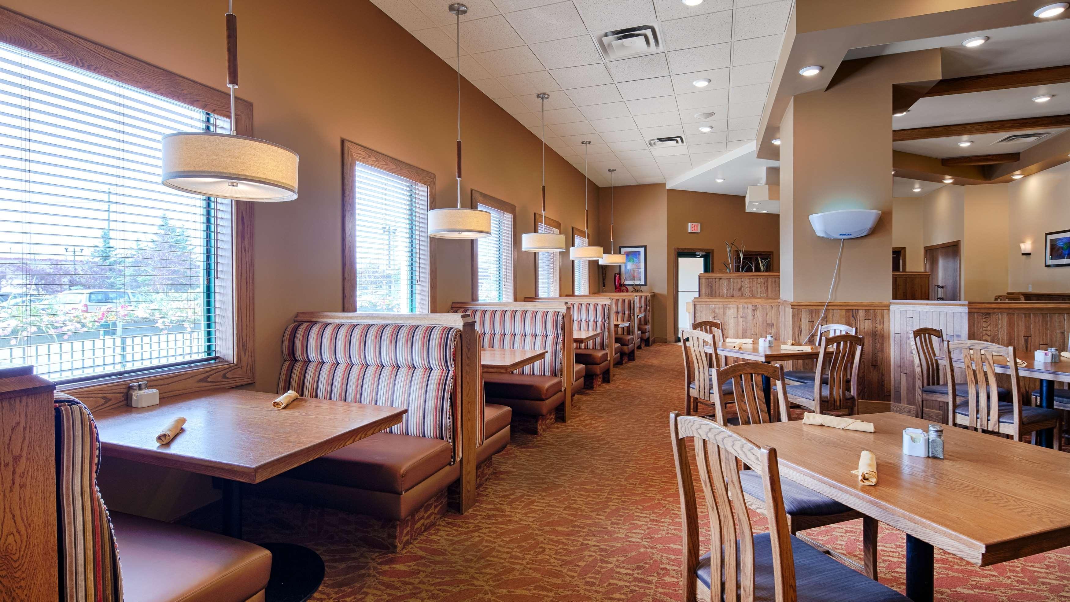 Best Western Plus Winnipeg Airport Hotel Kültér fotó