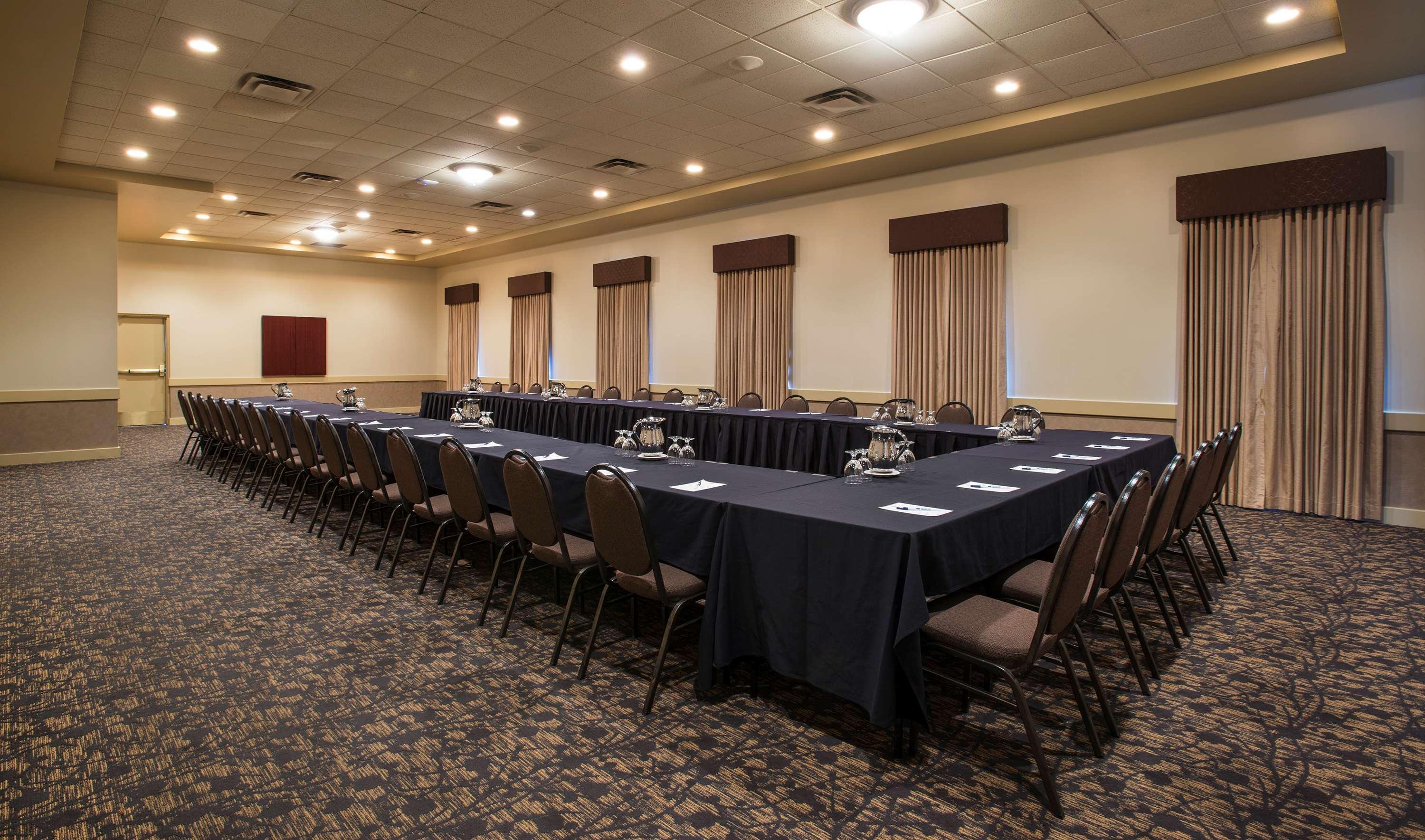 Best Western Plus Winnipeg Airport Hotel Kültér fotó