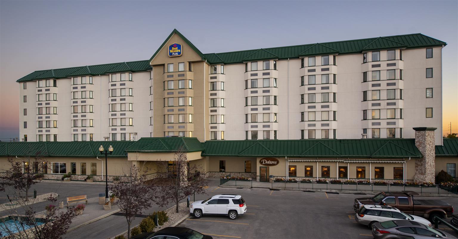 Best Western Plus Winnipeg Airport Hotel Kültér fotó
