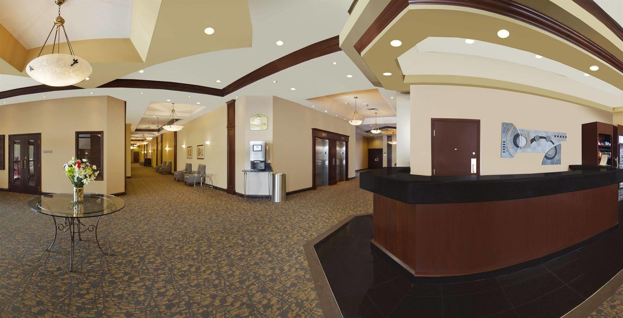 Best Western Plus Winnipeg Airport Hotel Kültér fotó